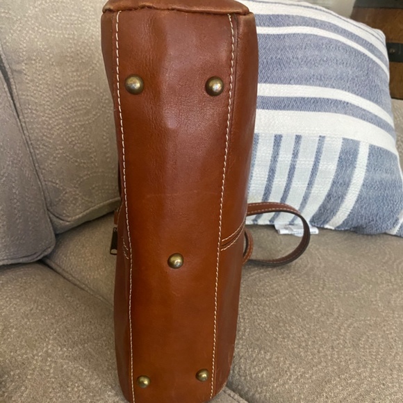 Patricia Nash tote - Picture 3 of 6